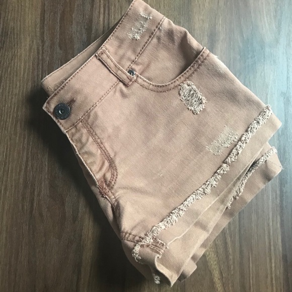 Shorts - Picture 7 of 7